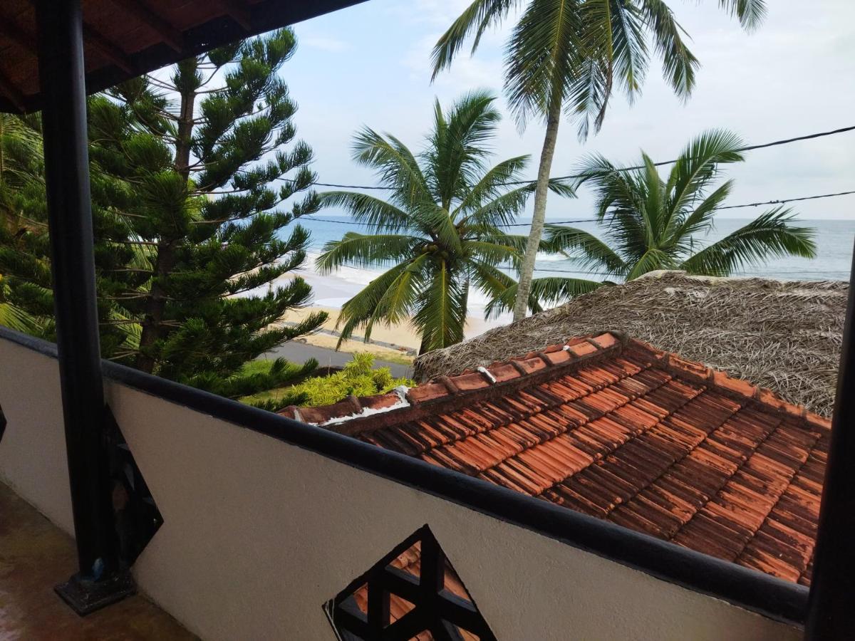 Sunchaser Beach Hotel Tangalle Dış mekan fotoğraf